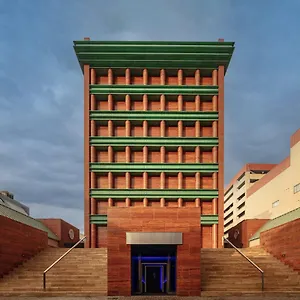 イル・パラッツォ 福岡市